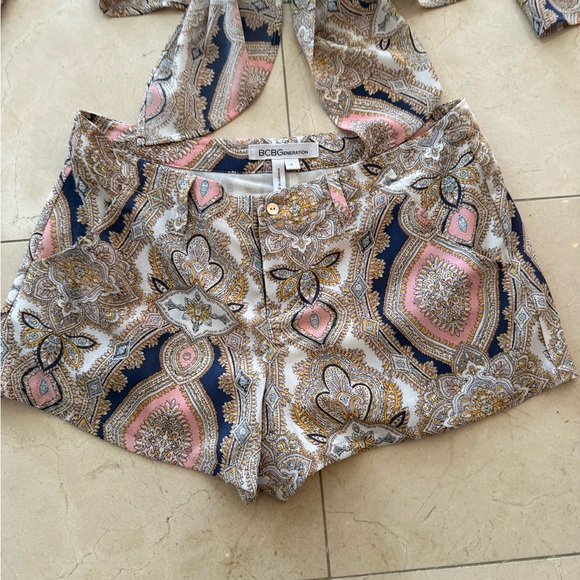 BGBGeneration Top and Shorts Set - Picture 4 of 12